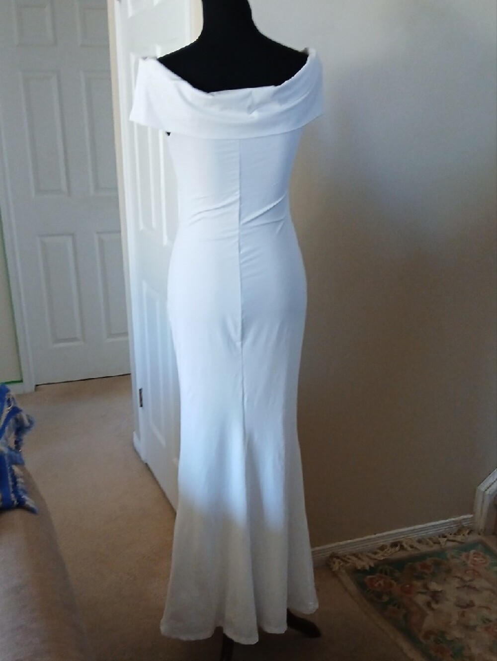 Off-Shoulder White Ruched Maxi Dress - Picture 9 of 13